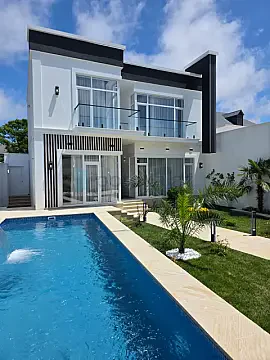 Satılır 4 otaqlı mənzil 200 m² — Bakı, Şüvəlan 4 otaq 200.00 m²