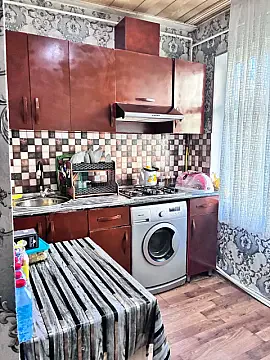 Satılır 2 otaqlı köhnə tikili 60 m² — Bakı, Hövsan 2 otaq 60.00 m²