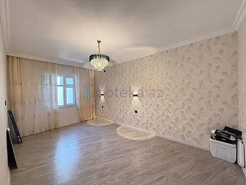 Satılır 2 otaqlı köhnə tikili 45 m² — Bakı, Yeni Günəşli 2 otaq 45.00 m²