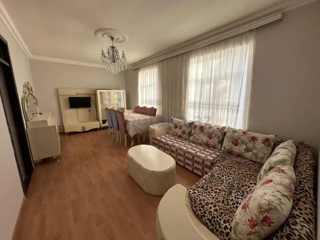 Satılır 3 otaqlı həyət evi 84 m²