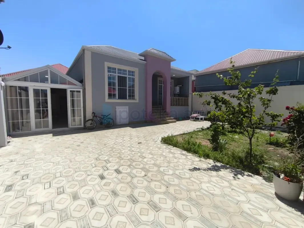 Satılır 4 otaqlı həyət evi 100 m²