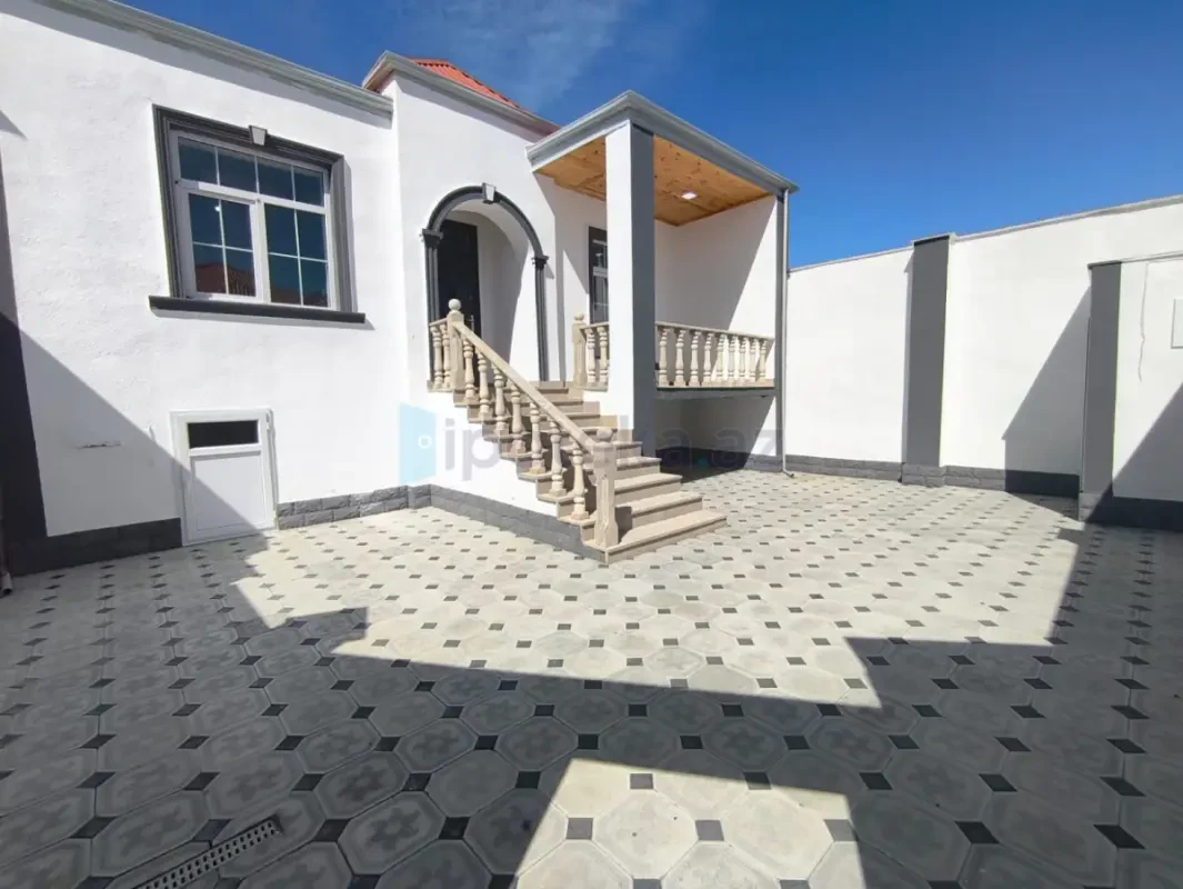 Satılır 4 otaqlı həyət evi 120 m²