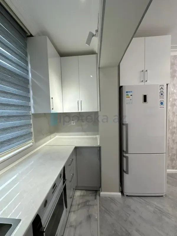 Satılır 3 otaqlı köhnə tikili 85 m²