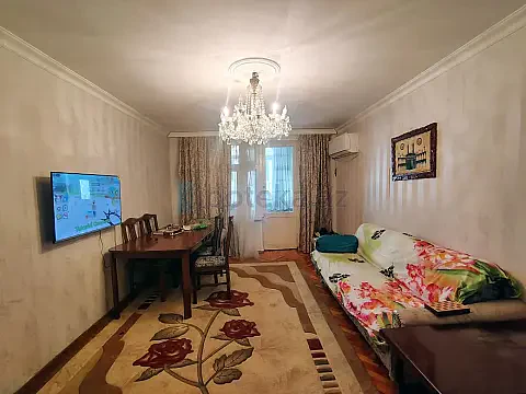 Satılır 3 otaqlı köhnə tikili 80 m² — Bakı, Nərimanov 3 otaq 80.00 m²