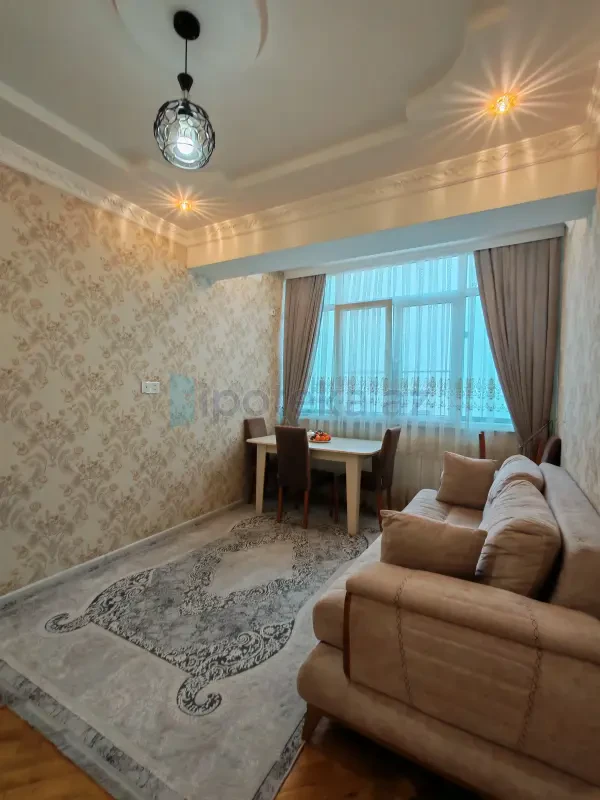 Satılır 3 otaqlı yeni tikili 64 m²