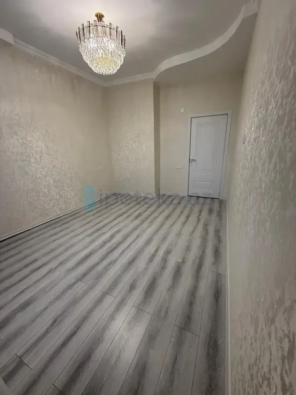 Satılır 2 otaqlı yeni tikili 50 m²