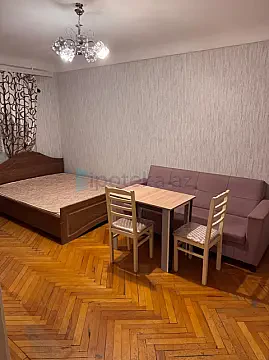 Satılır 1 otaqlı köhnə tikili 35 m² — Bakı, Nizami 1 otaq 35.00 m²