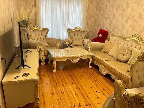 Satılır 3 otaqlı həyət evi 100 m² — Bakı 3 otaq 100.00 m²