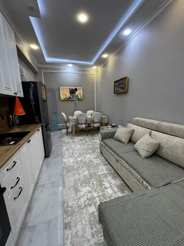 Satılır 2 otaqlı yeni tikili 61 m²