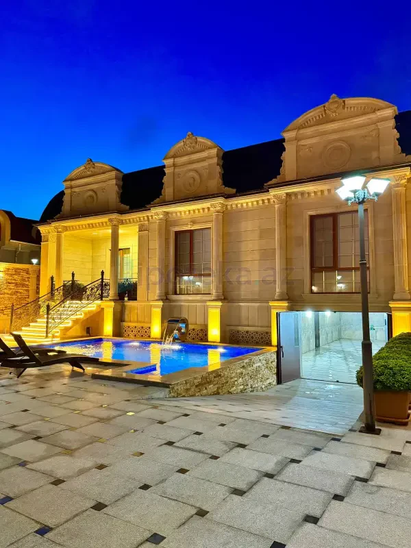 Satılır 4 otaqlı mənzil 406 m²