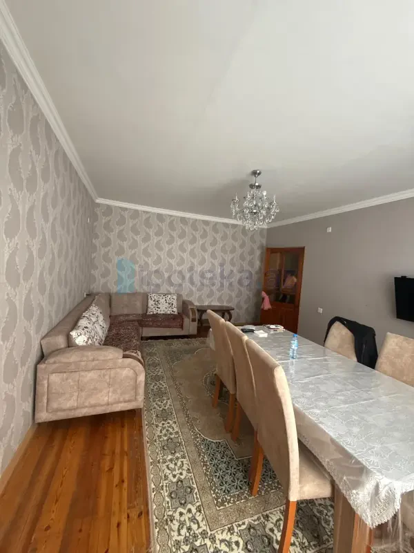 Satılır 4 otaqlı yeni tikili 100 m²