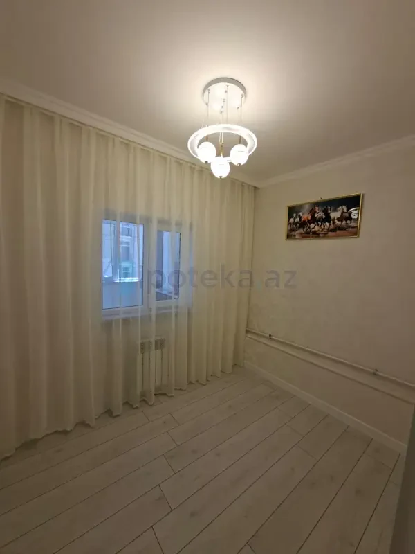 Satılır 3 otaqlı köhnə tikili 65 m²