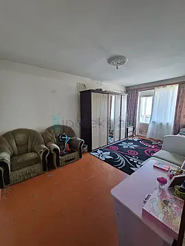 Satılır 4 otaqlı köhnə tikili 98 m² — Bakı 4 otaq 98.00 m²