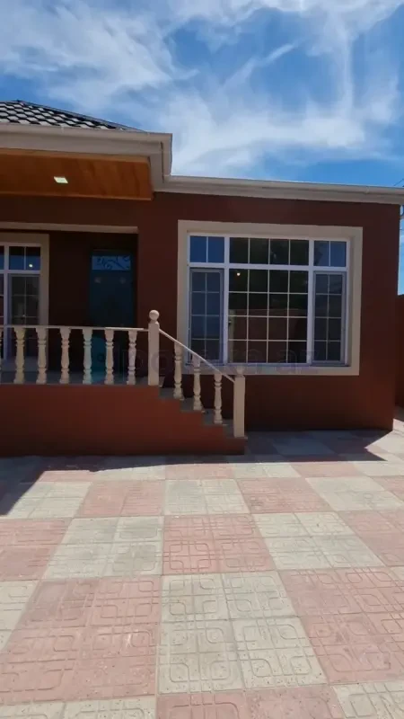 Satılır 3 otaqlı həyət evi 90 m²