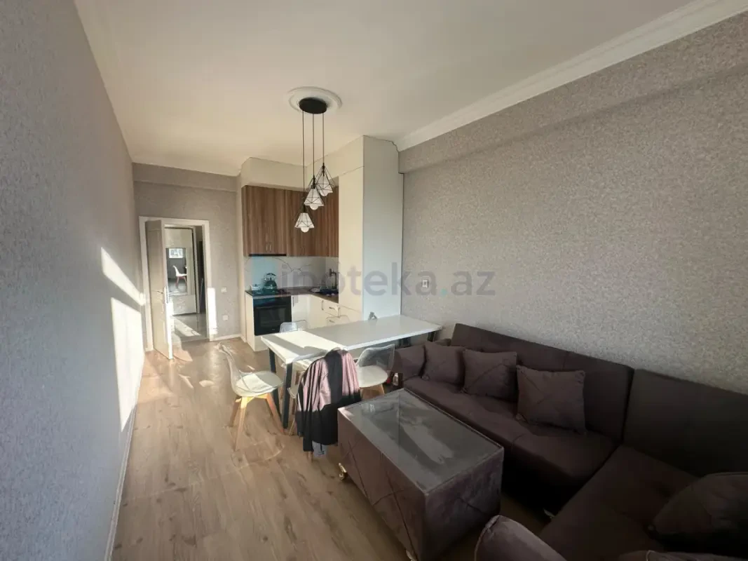 Satılır 2 otaqlı yeni tikili 81 m²