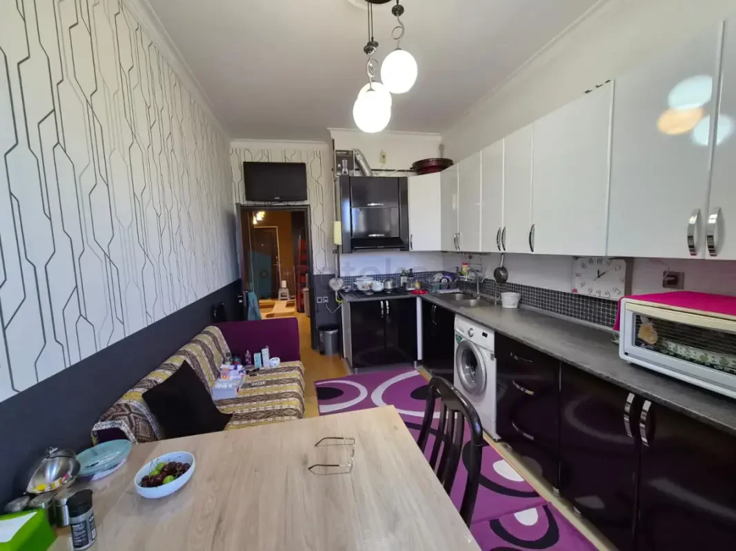 Satılır 3 otaqlı yeni tikili 92 m²