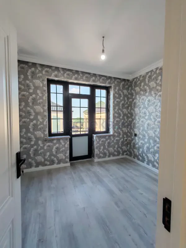 Satılır 4 otaqlı həyət evi 130 m²