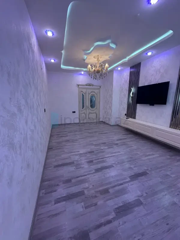 Satılır 3 otaqlı yeni tikili 100 m²