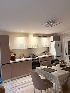 Satılır 3 otaqlı köhnə tikili 70 m² — Bakı, Buzovna 3 otaq 70.00 m²