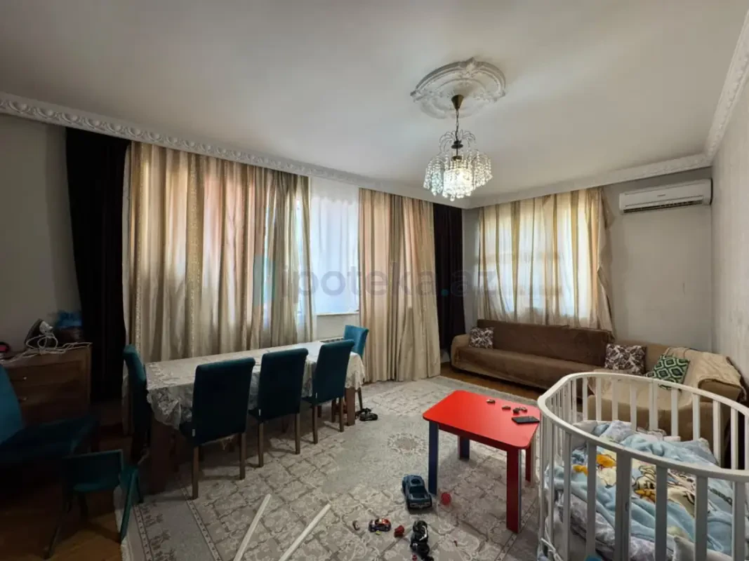 Satılır 2 otaqlı yeni tikili 99 m²