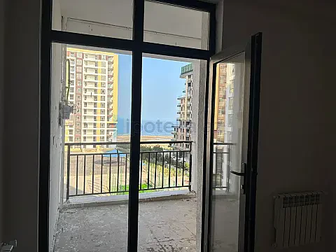 Satılır 2 otaqlı yeni tikili 74 m² — Bakı 2 otaq 74.00 m²