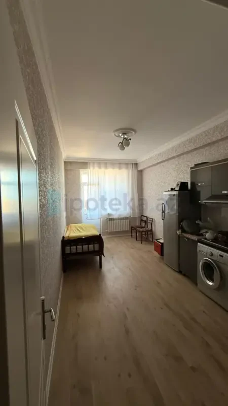Satılır 2 otaqlı yeni tikili 70 m²