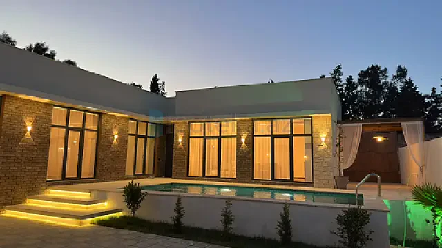 Satılır 4 otaqlı həyət evi 140 m² — Bakı, Şüvəlan 4 otaq 140.00 m²