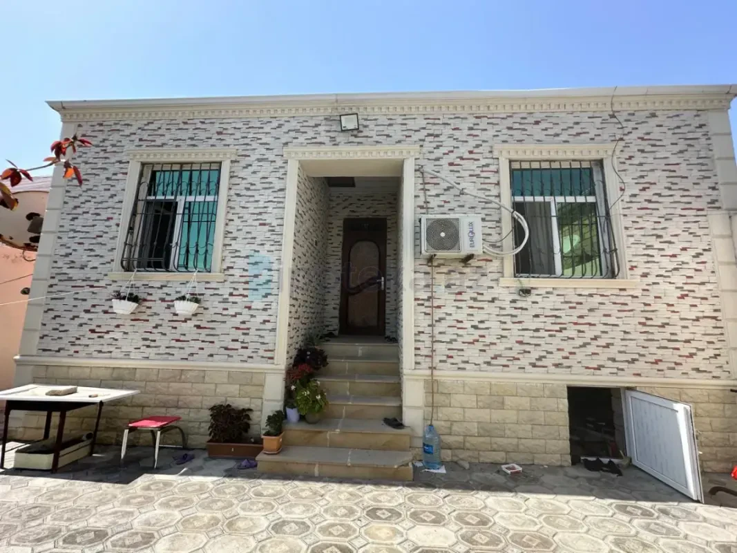 Satılır 3 otaqlı həyət evi 90 m²