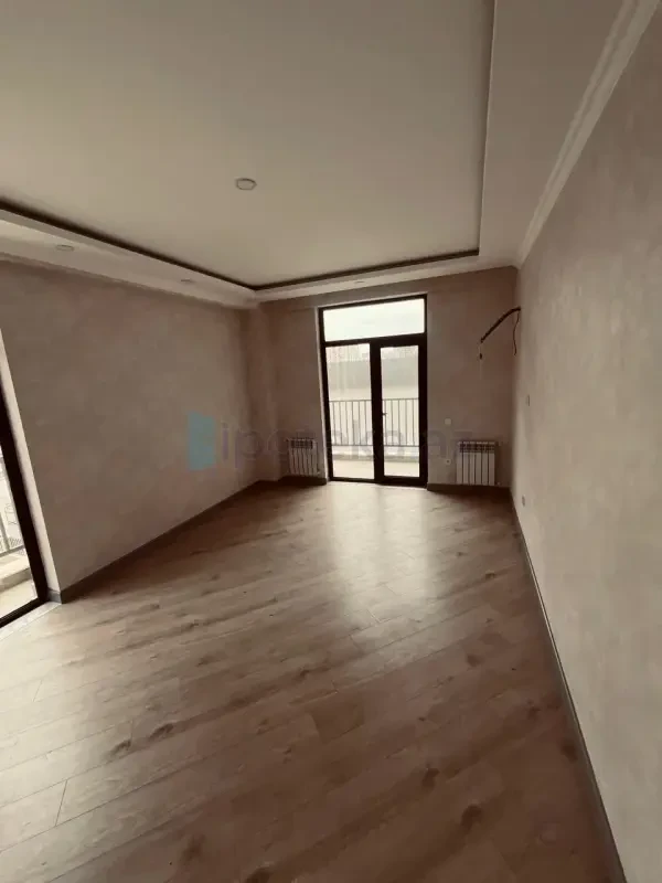 Satılır 3 otaqlı yeni tikili 107 m²