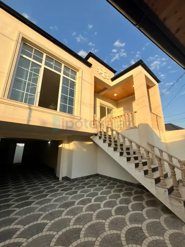 Satılır 3 otaqlı həyət evi 100 m²
