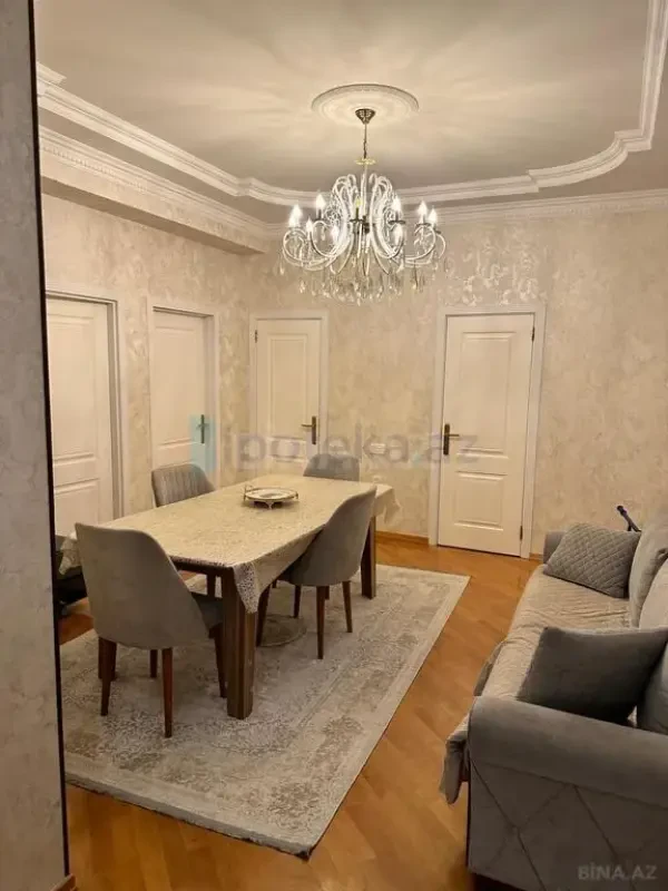 Satılır 2 otaqlı yeni tikili 90 m²