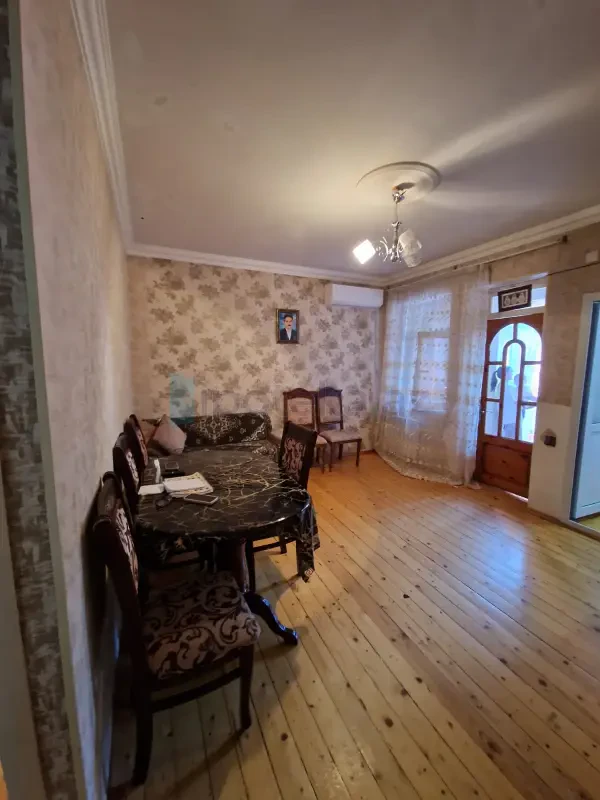 Satılır 3 otaqlı həyət evi 80 m²