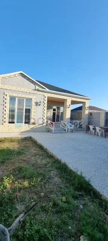 Satılır 4 otaqlı həyət evi 130 m²