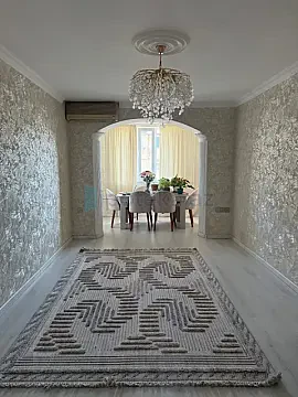 Satılır 3 otaqlı köhnə tikili 75 m² — Bakı, Nərimanov 3 otaq 75.00 m²