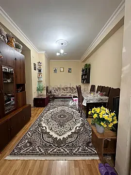 Satılır 2 otaqlı köhnə tikili 42 m² — Bakı, Yeni Günəşli 2 otaq 42.00 m²