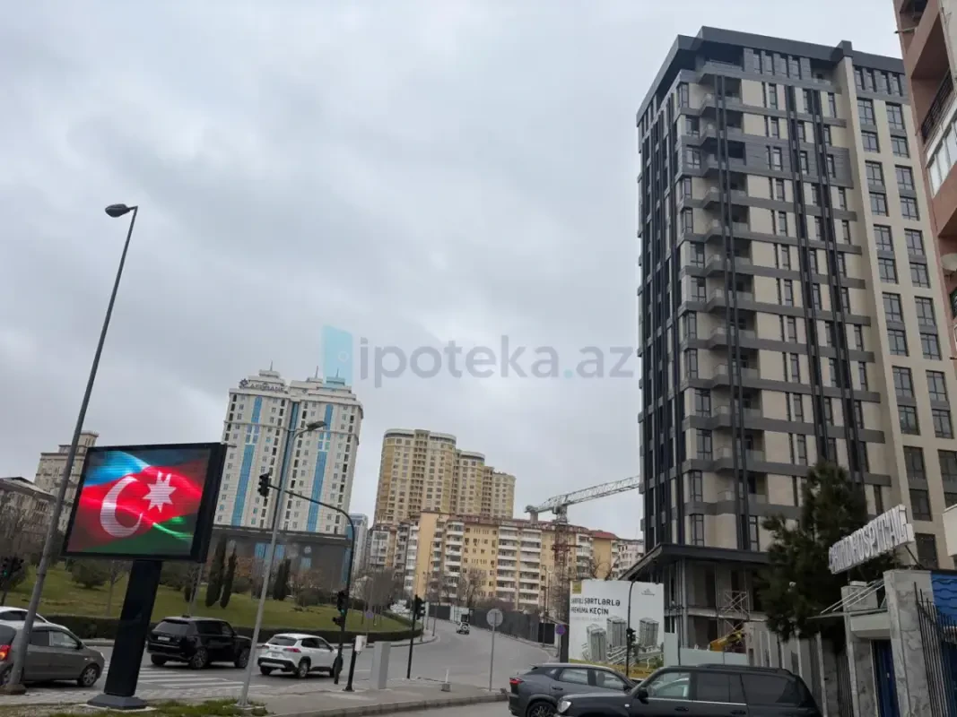 Satılır 2 otaqlı yeni tikili 72 m²