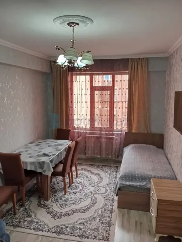 Satılır 2 otaqlı yeni tikili 70 m²