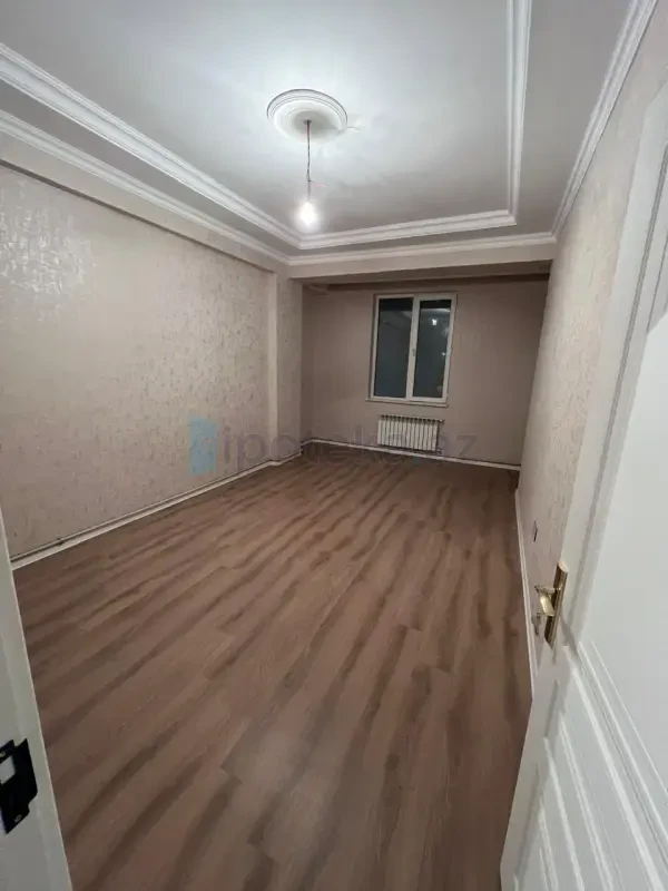 Satılır 2 otaqlı yeni tikili 64 m²