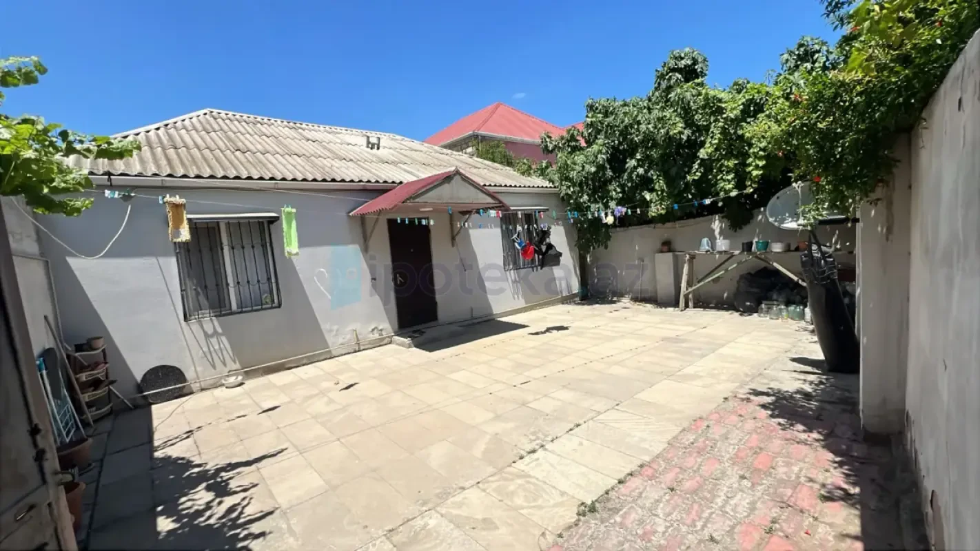 Satılır 3 otaqlı həyət evi 80 m²