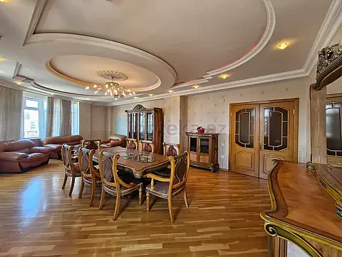 Satılır 3 otaqlı yeni tikili 130 m² — Bakı, Nəsimi 3 otaq 130.00 m²