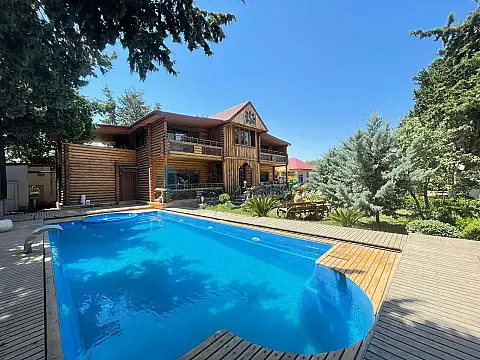 Satılır 7 otaqlı mənzil 250 m² — Bakı, Fatmayı 7 otaq 250.00 m²