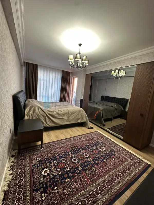 Satılır 3 otaqlı yeni tikili 110 m²