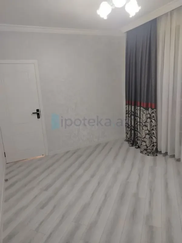 Satılır 3 otaqlı köhnə tikili 65 m²