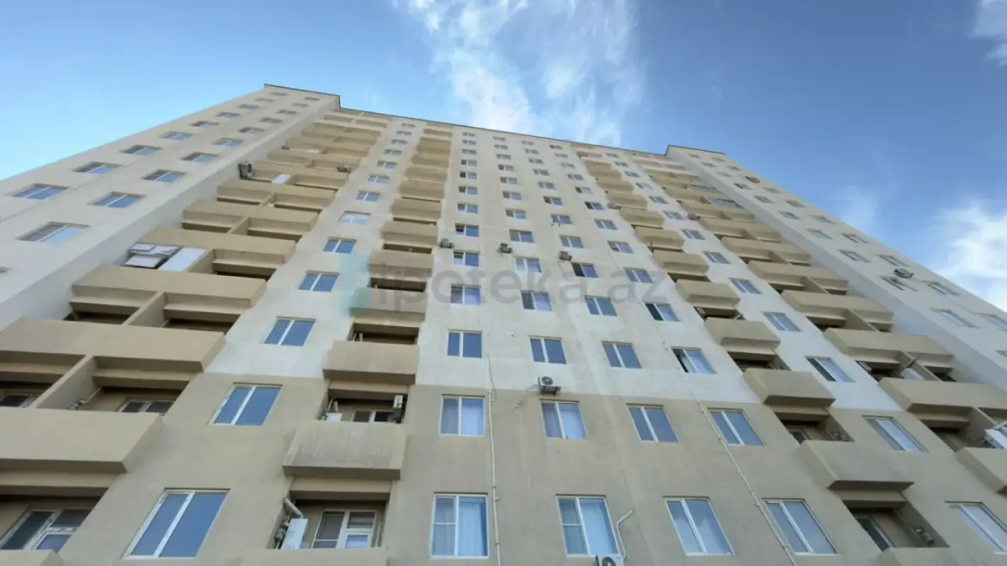 Satılır 2 otaqlı yeni tikili 60 m²