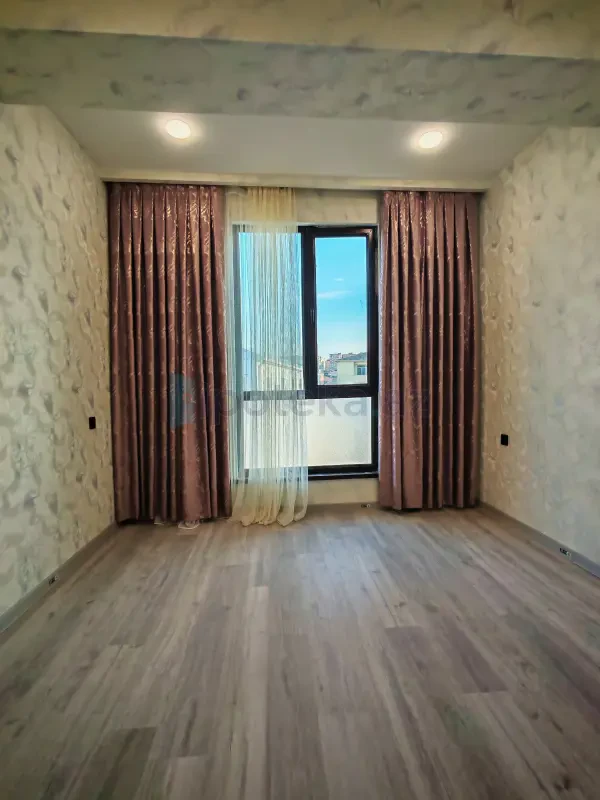 Satılır 2 otaqlı yeni tikili 54 m²