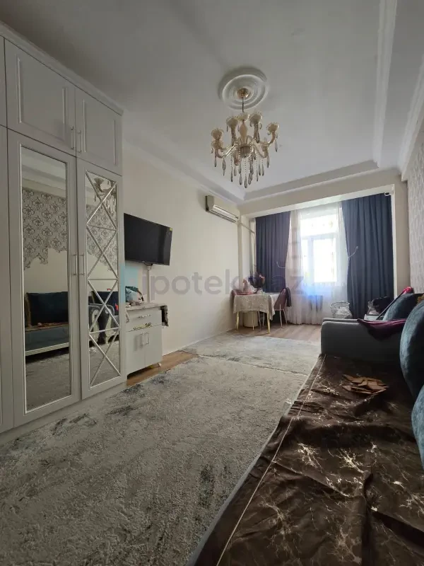Satılır 2 otaqlı yeni tikili 61 m²