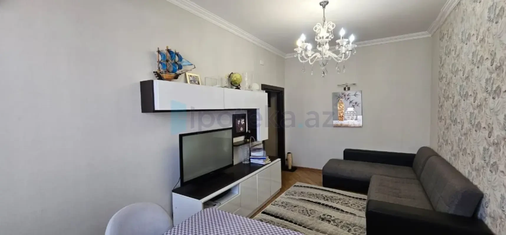 Satılır 2 otaqlı yeni tikili 61.3 m²