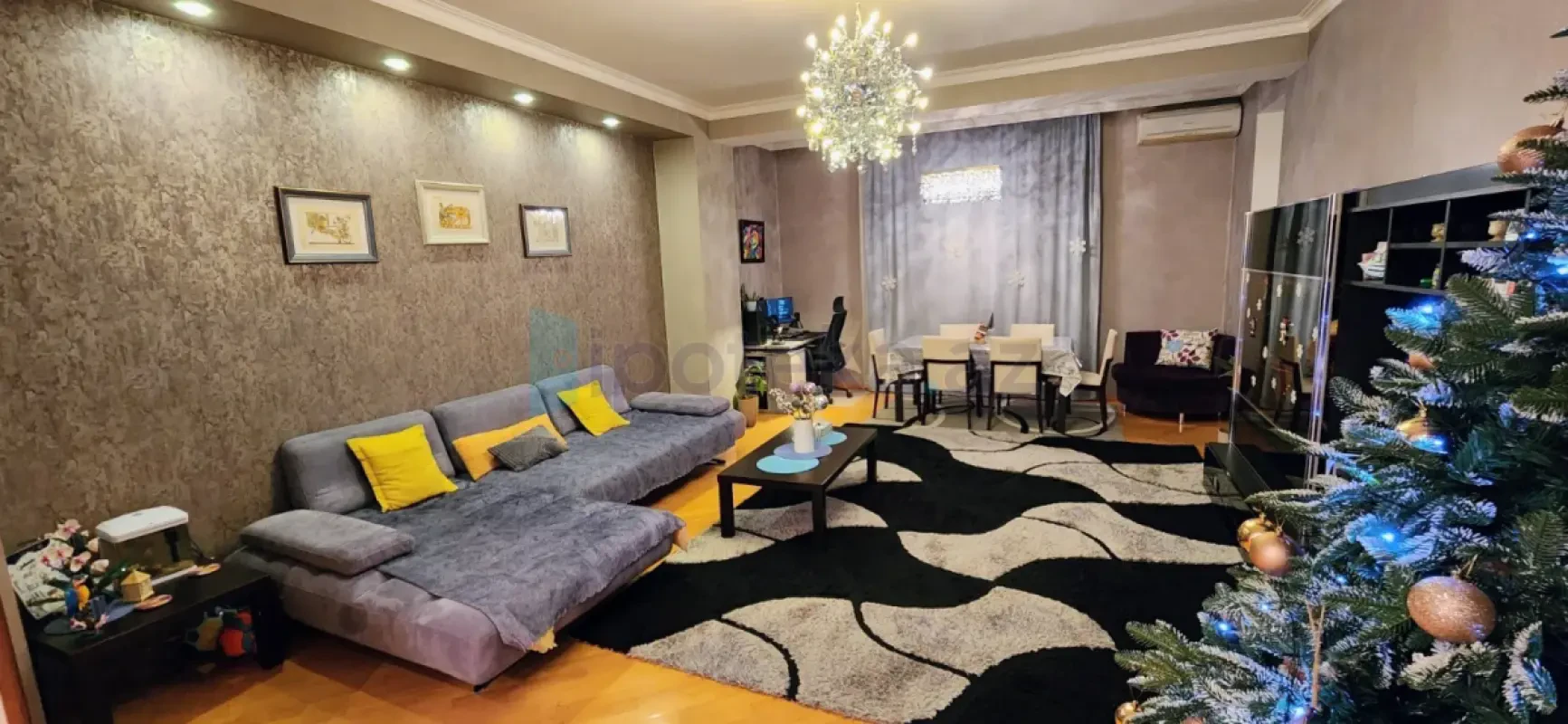 Satılır 3 otaqlı yeni tikili 160 m²