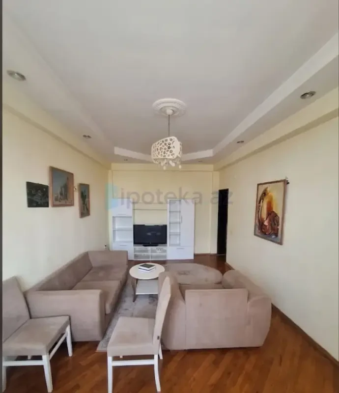 Satılır 2 otaqlı yeni tikili 54 m²