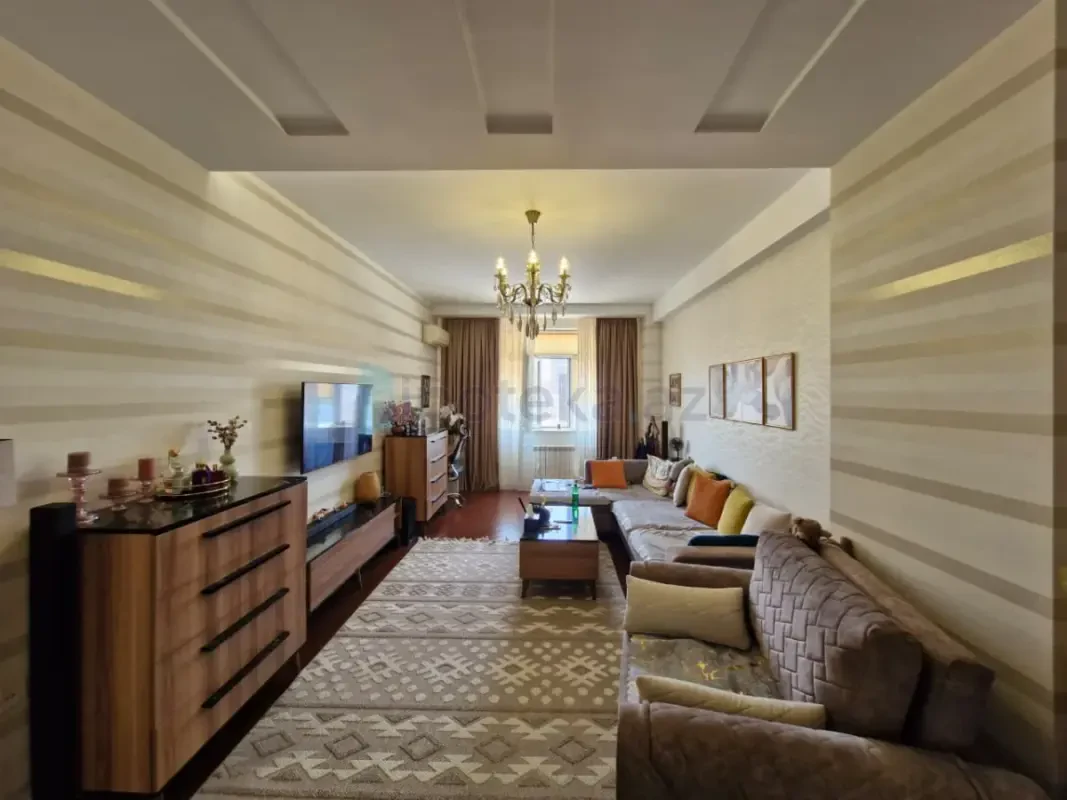 Satılır 2 otaqlı yeni tikili 98 m²